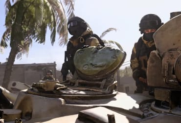 Two soldiers in a tank in Call of Duty: Modern Warfare