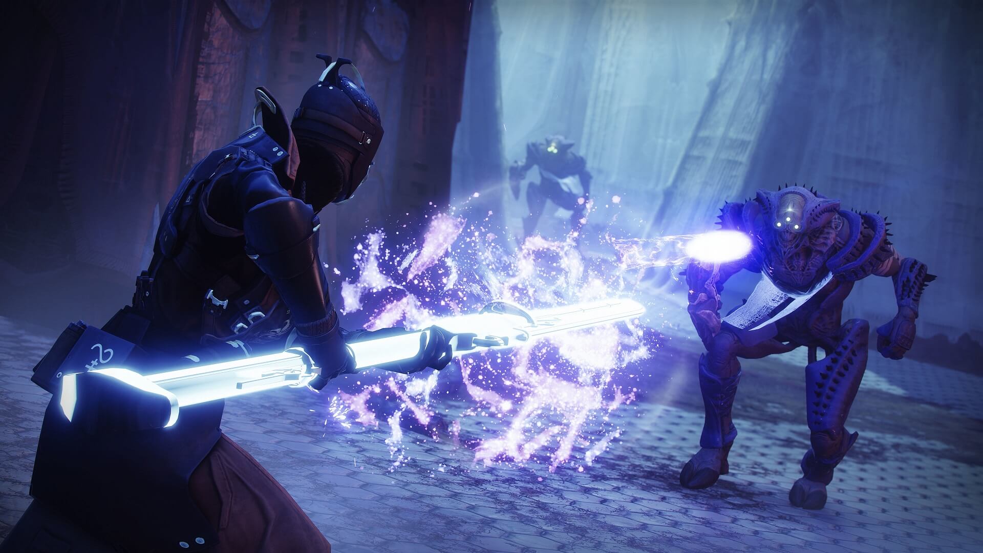 A player firing the glaive in Destiny 2: The Witch Queen