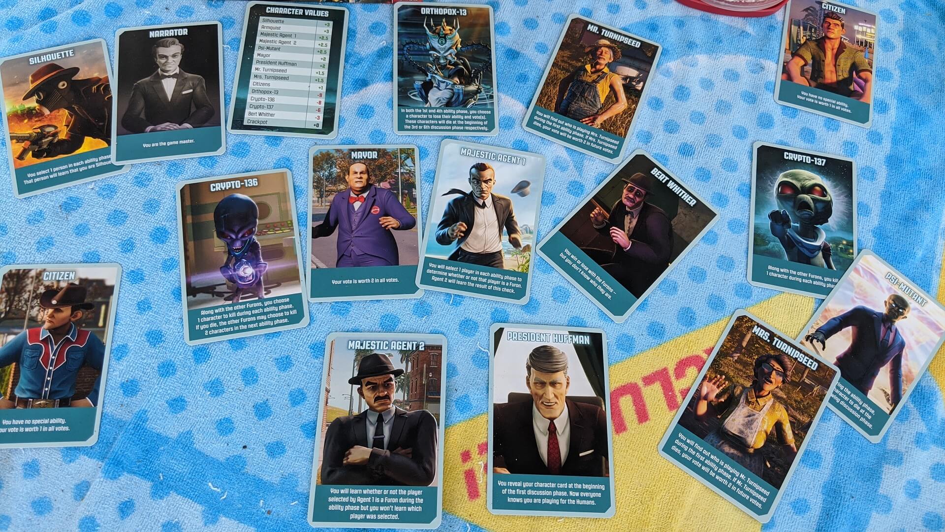 Destroy All Humans Official Card Game Selecting