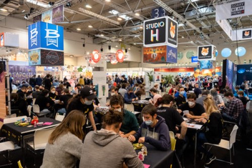 A snapshot of players on the show floor of Essen Spiel 2021