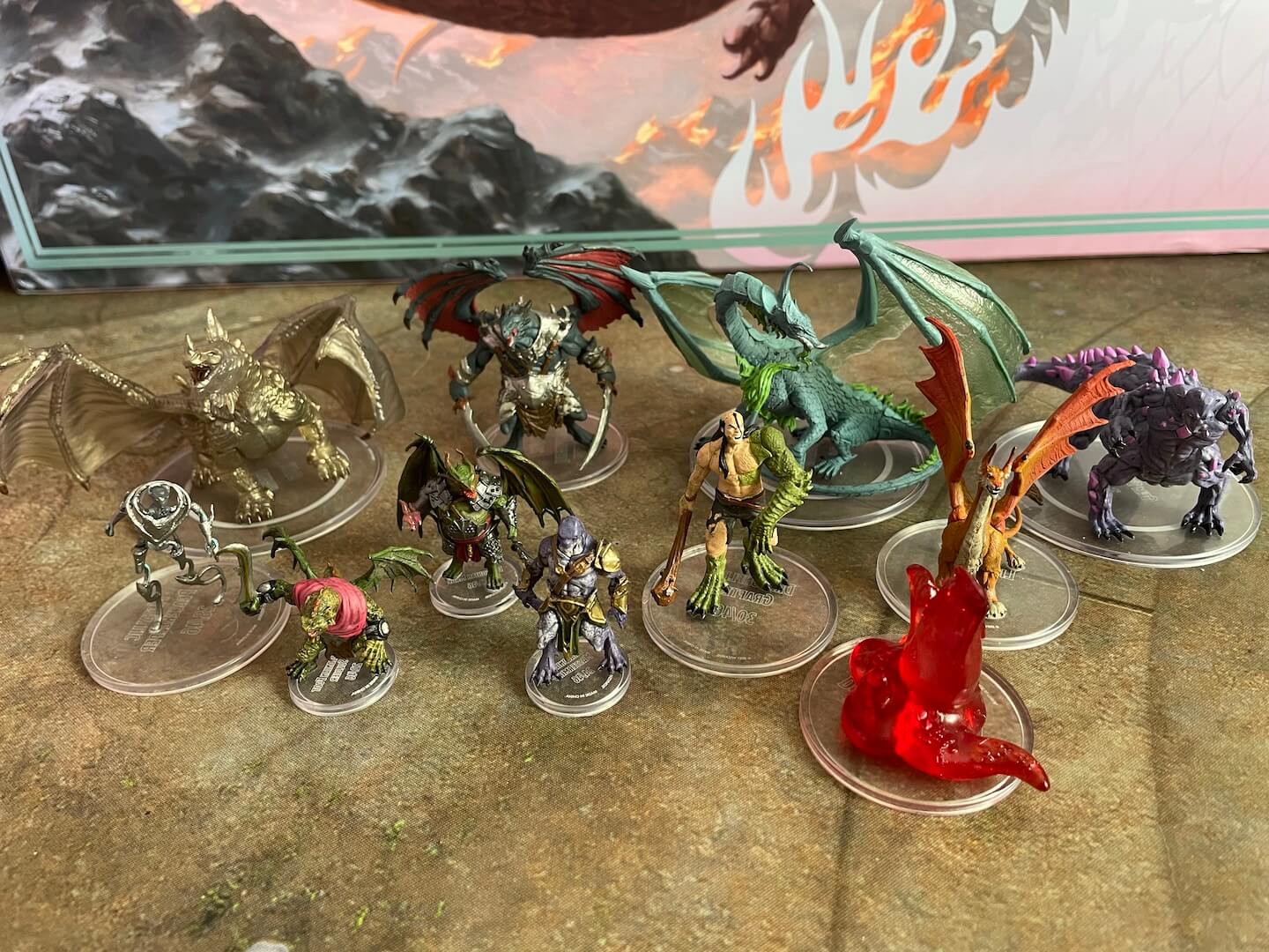 Uncommon miniatures in Fizban's Treasury of Dragons Collector's Box