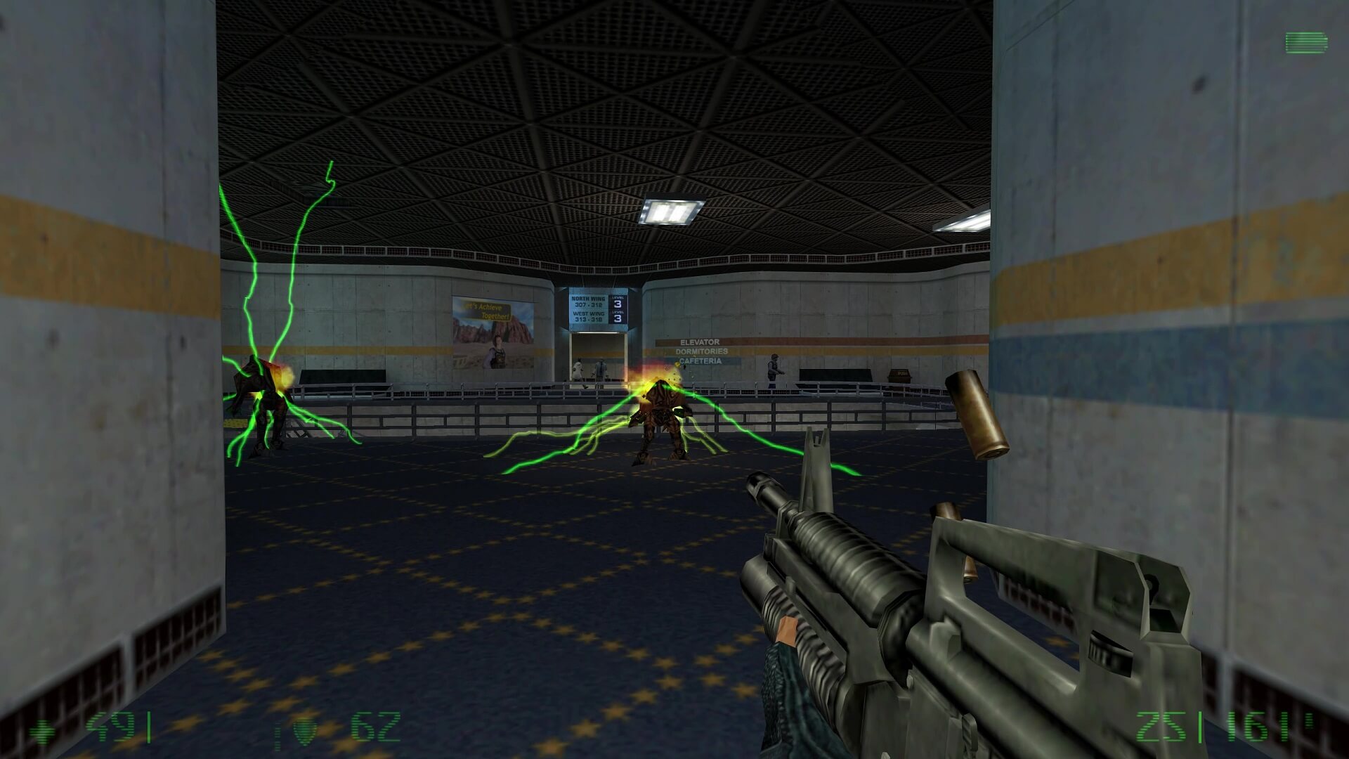 The player shooting Vortigaunts in Half-Life mod Field Intensity