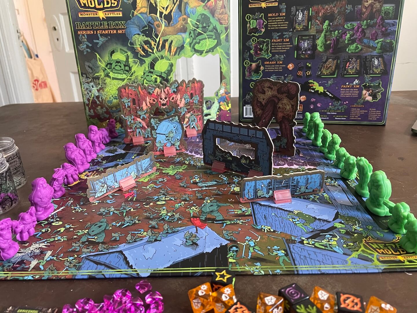 A full table set up and ready for a round of Necromolds