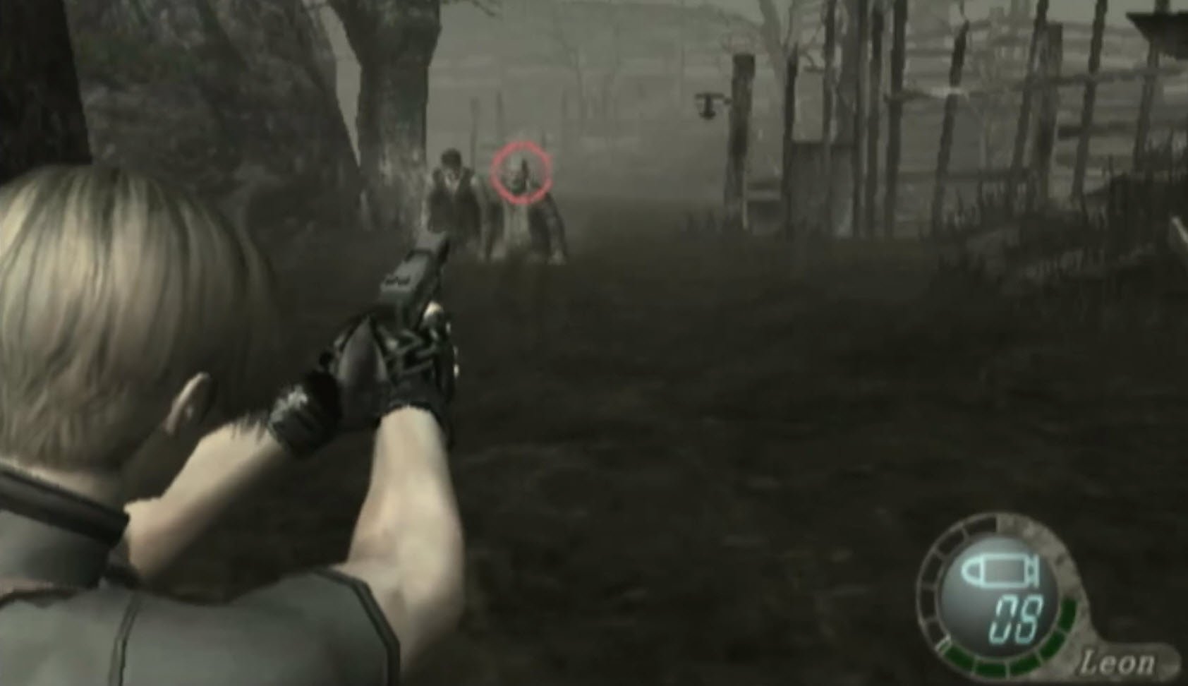 Leon pointing in Resident Evil 4