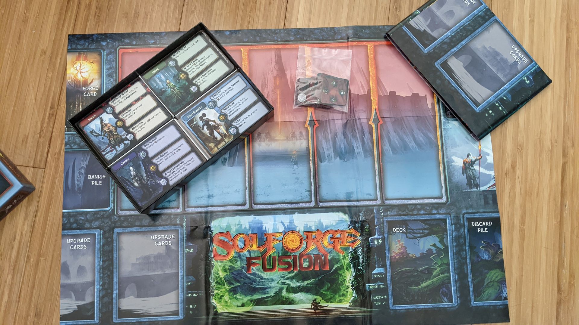 The contents of the SolForge Fusion box