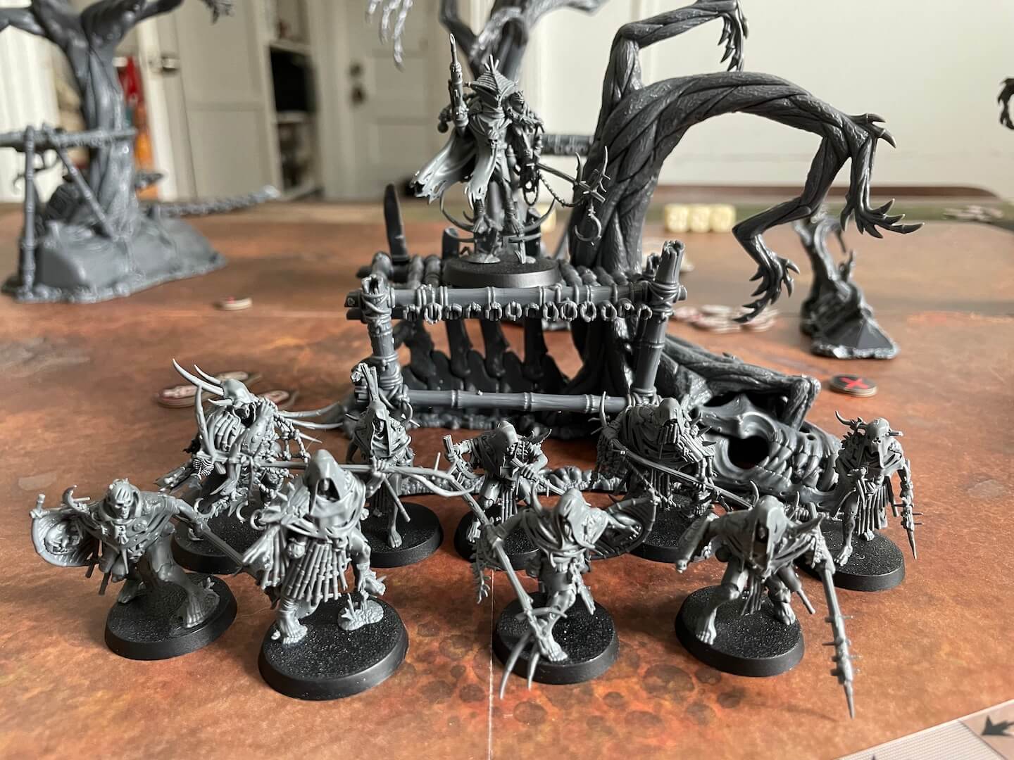 The Rotmire Creed in all their (unpainted) glory in Warcry Heart of Ghur
