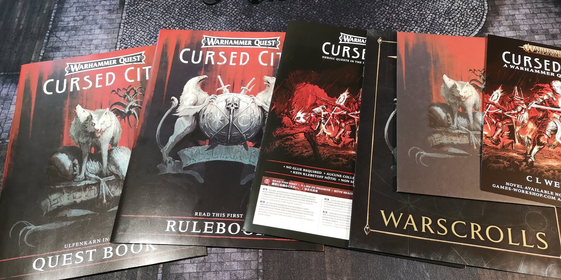 Warhammer Quest Cursed City Books.
