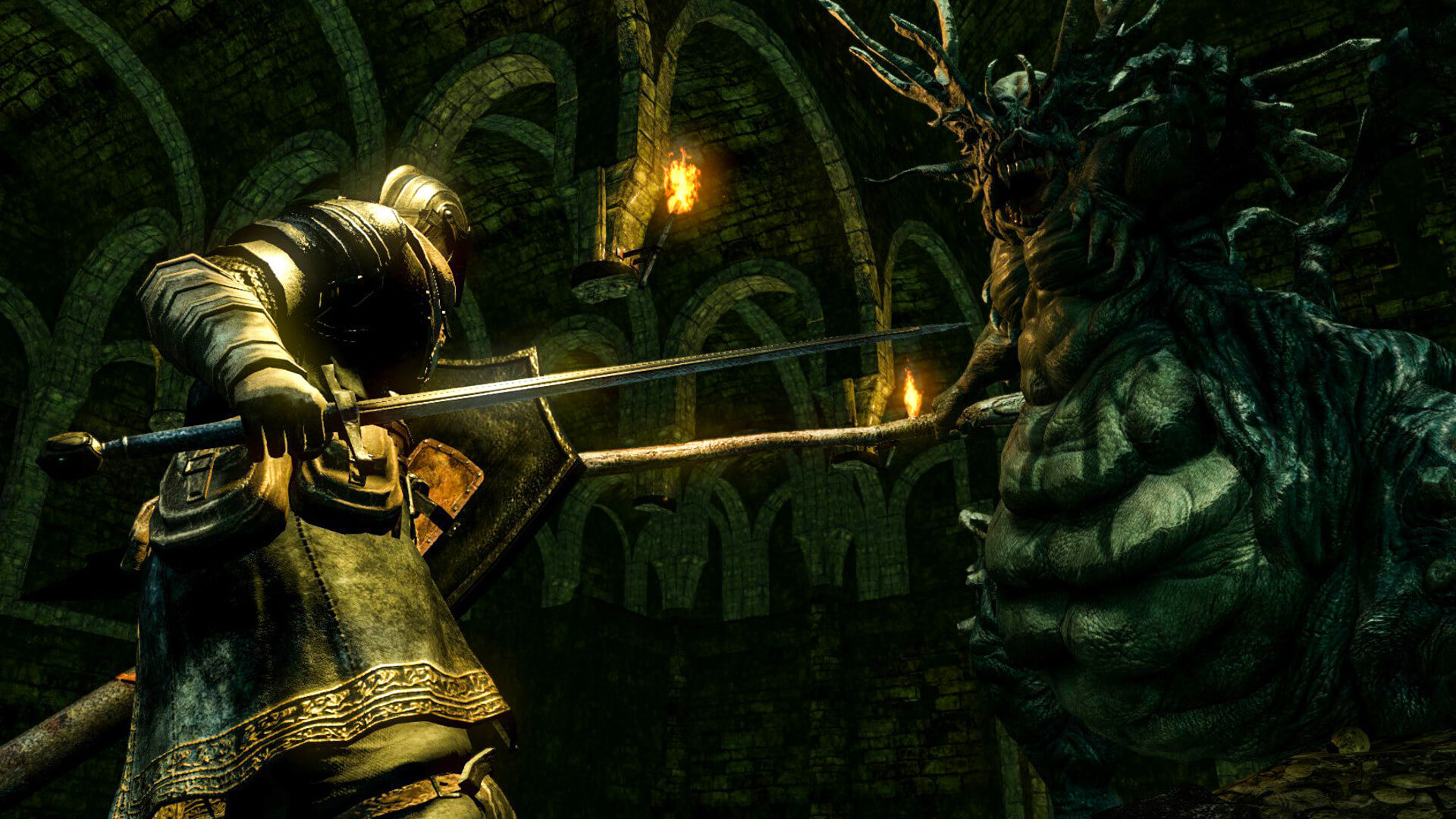 Gracz walczący z Bezdomnym Demonem w Dark Souls