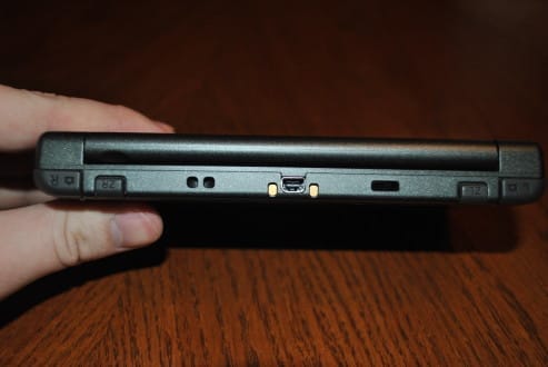 The New 3DS XL adds ZL and ZR triggers.