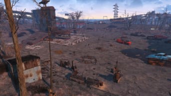 Fallout 4 screenshot showing a huge abandoned drive-in cinema containing 