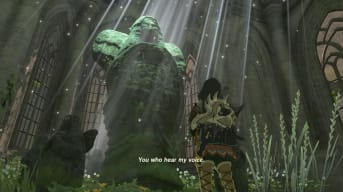 Link standing in front of the Hylia statue in Tears of the Kingdom in Tears of the Kingdom