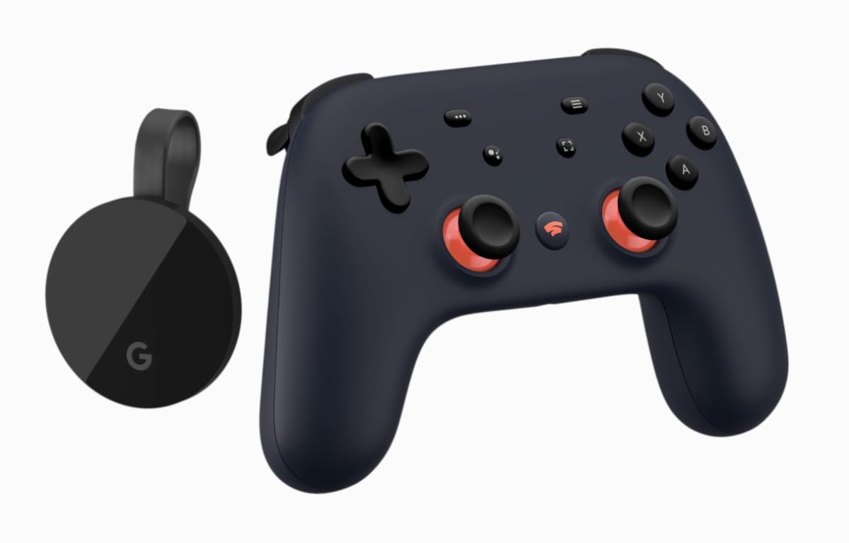 The Stadia controller and the Chromecast Ultra