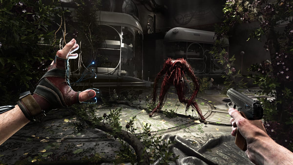 The player facing down a creepy-looking red enemy in Atomic Heart