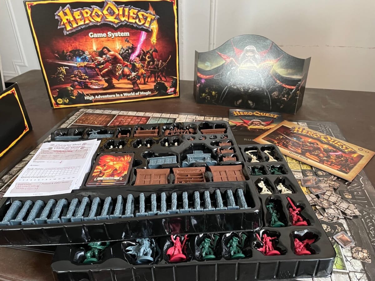 The full contents of the Avalon Hill 2021 Reprint of HeroQuest