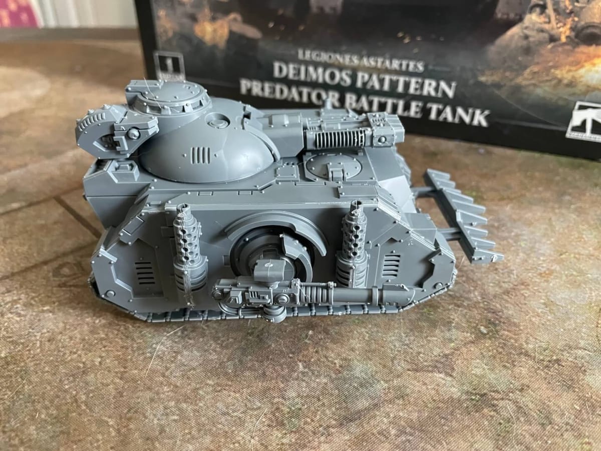 Horus Heresy Plastic Predator Battle Tank as viewed from the side, showing of its Lascannons