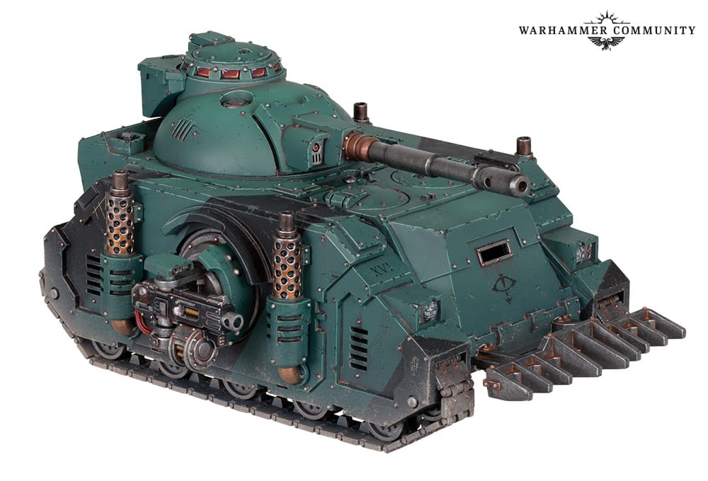 Horus Heresy Plastic Predator Battle Tank in all its painted glory, painted dark green by Games Workshop