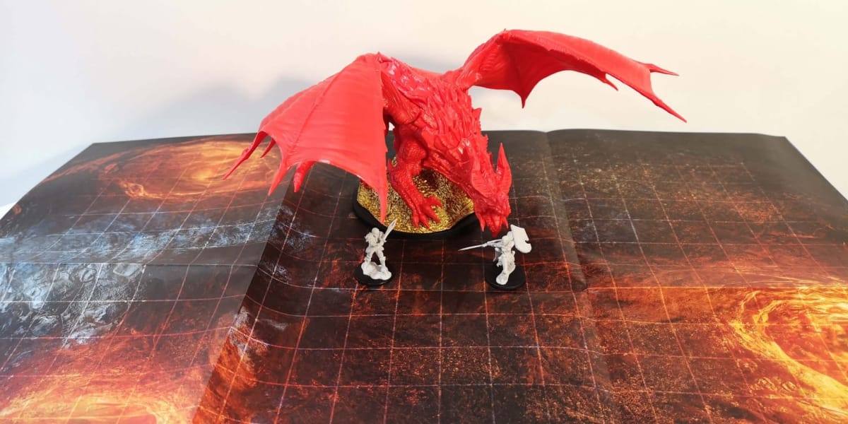 Epic Encounters Lair of the Red Dragon miniature.