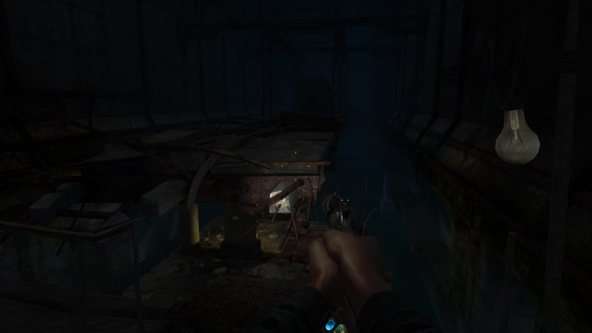 Metro 2033 Redux screenshot showing a suspended railbridge shrouded in darkness. 