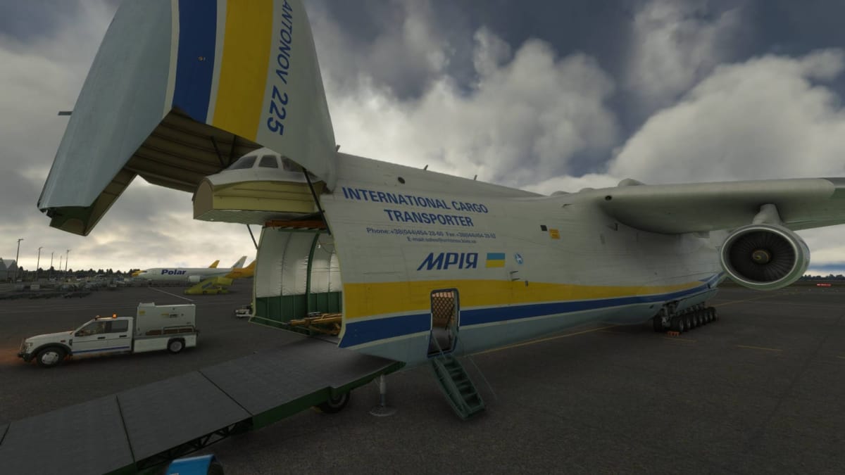 Microsoft Flight Simulator Antonov an-225 Interview Open Cargo Door