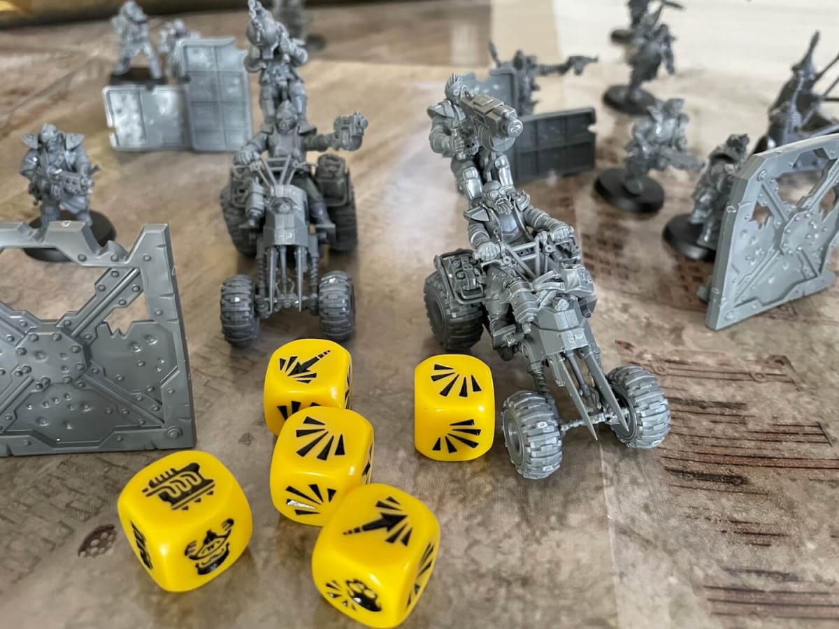 These Orlock Gang bikers are ready to run down the competition in Necromunda Ash Wastes