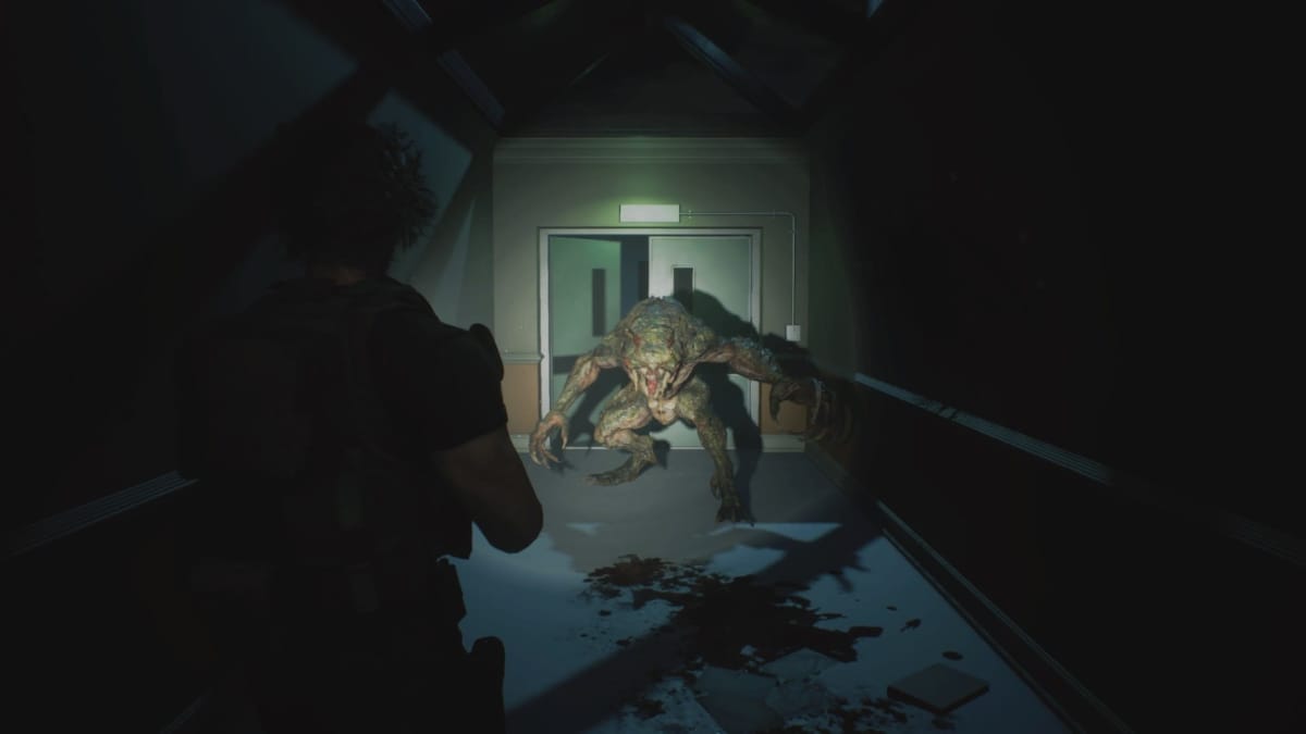 Carlos faces off against a Hunter in Resident Evil 3