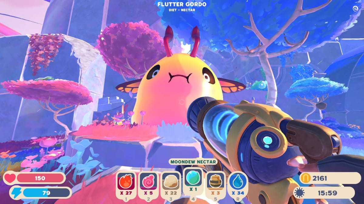 The player aiming at a giant slime by the name of Flutter Gordo in Slime Rancher 2