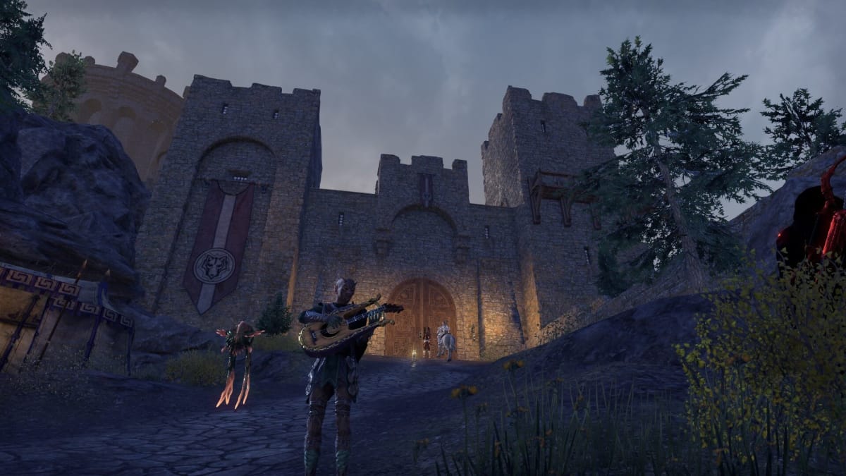 A screenshot from The Elder Scrolls Online showing the city of Solitude