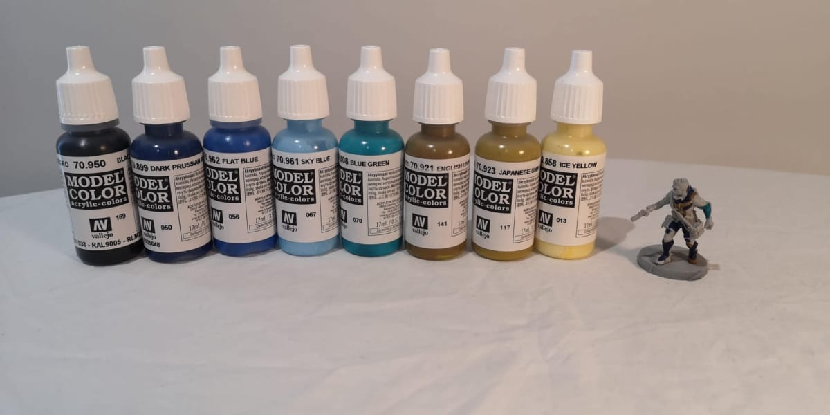 Acrylicos Vallejo Infinity Paint Sets 0-12.