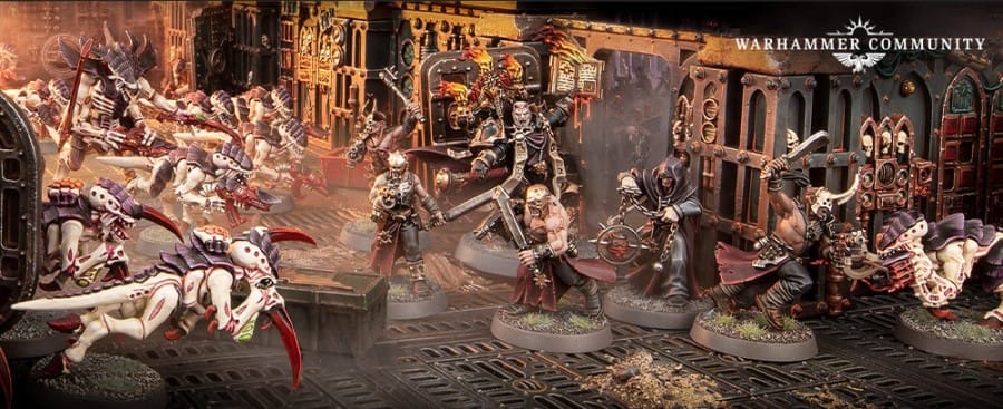 A group of Tyranid and Chaos forces from Warhammer 40k Boarding Actions