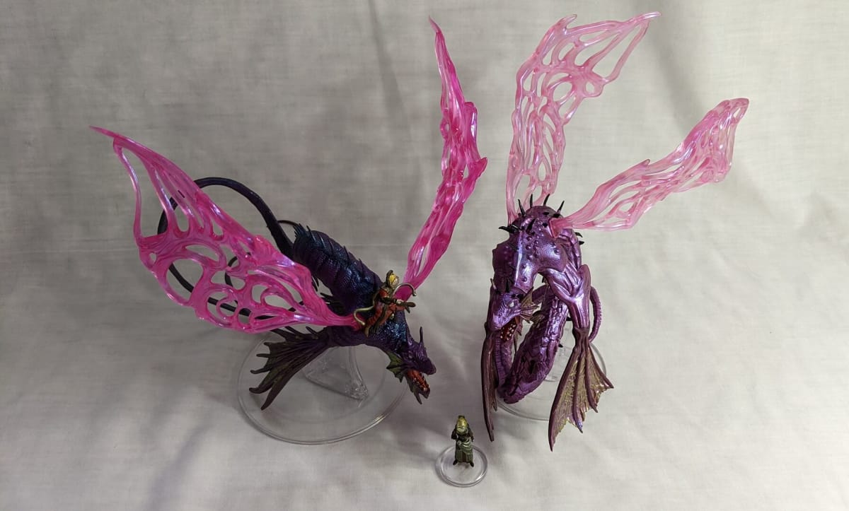 The Young Solar Dragon and Adult Solar Dragon from Wizkids' Spelljammer Collector's Edition