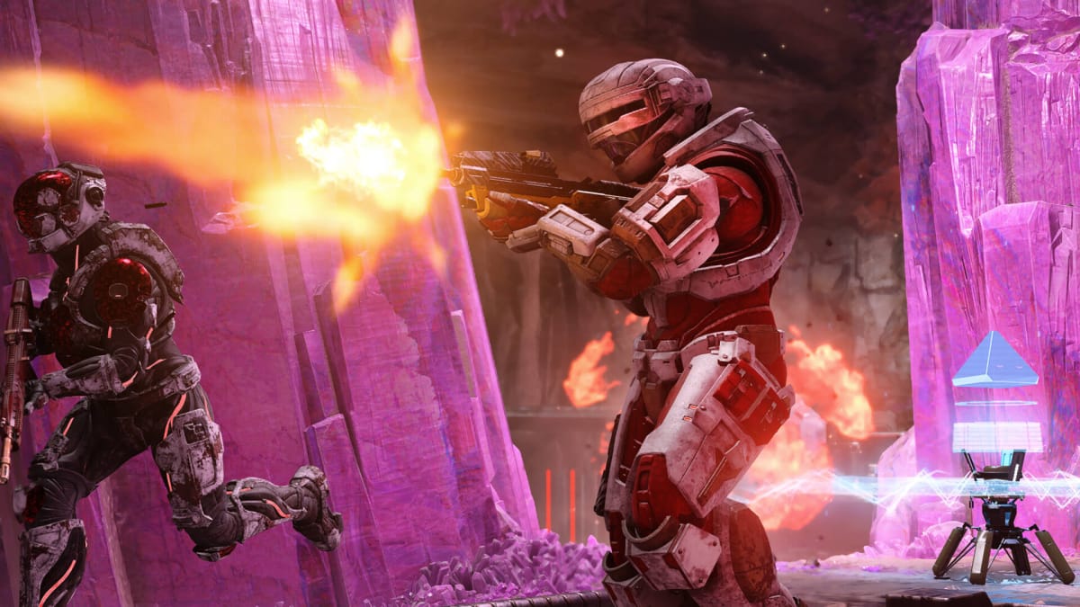 Characters firing guns in front of a purple crystal background in the Xbox game Halo Infinite