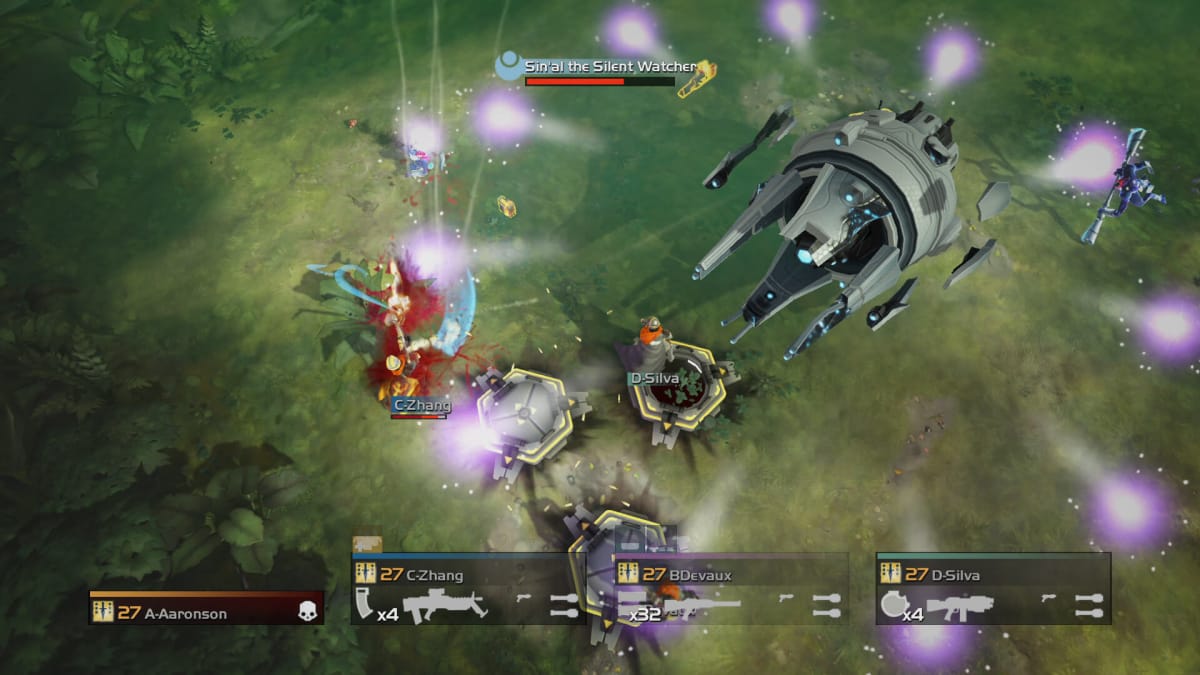 Players fighting a boss that belongs to the Illuminate faction, which might be behind the Helldivers 2 cloaked ship rumors, in the original Helldivers