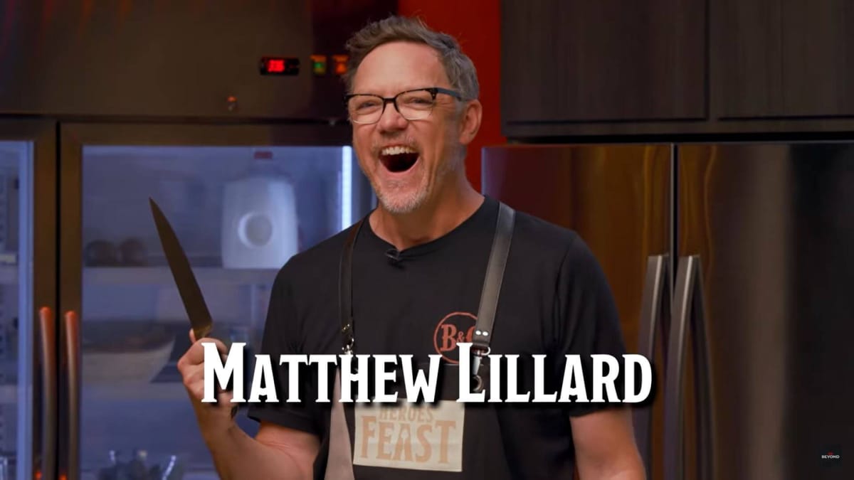 Matthew Lillard from the Heroes Feast Trailer recreating Scream