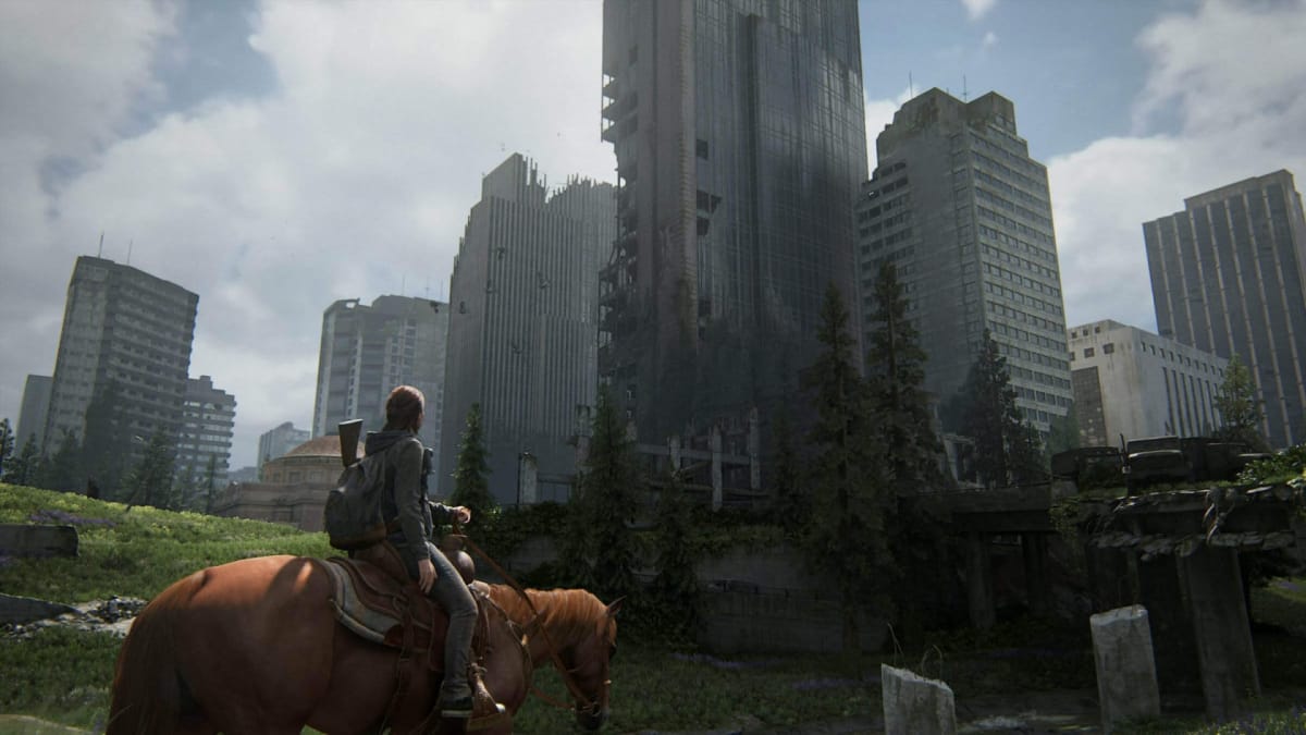 Ellie riding the horse, Shimmer, in The Last of Us Part II