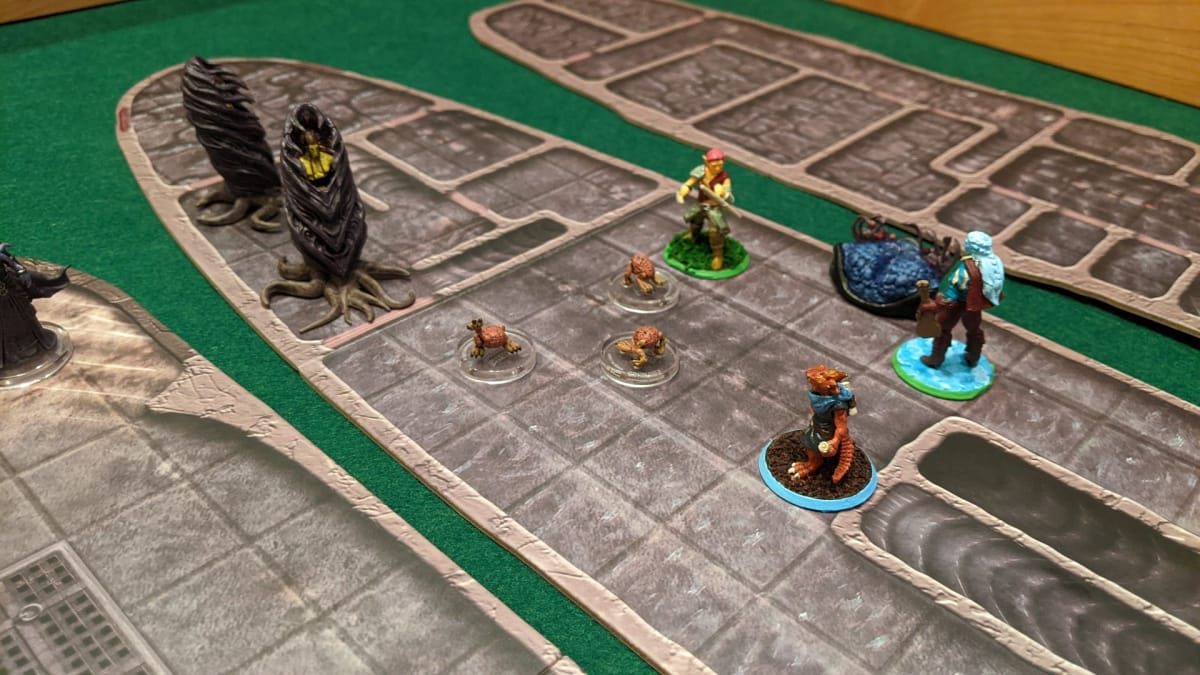 A Monk, Rogue, and Bard take on Intellect Devourers in Wizkids Adventure in a box Mind Flayer Voyage