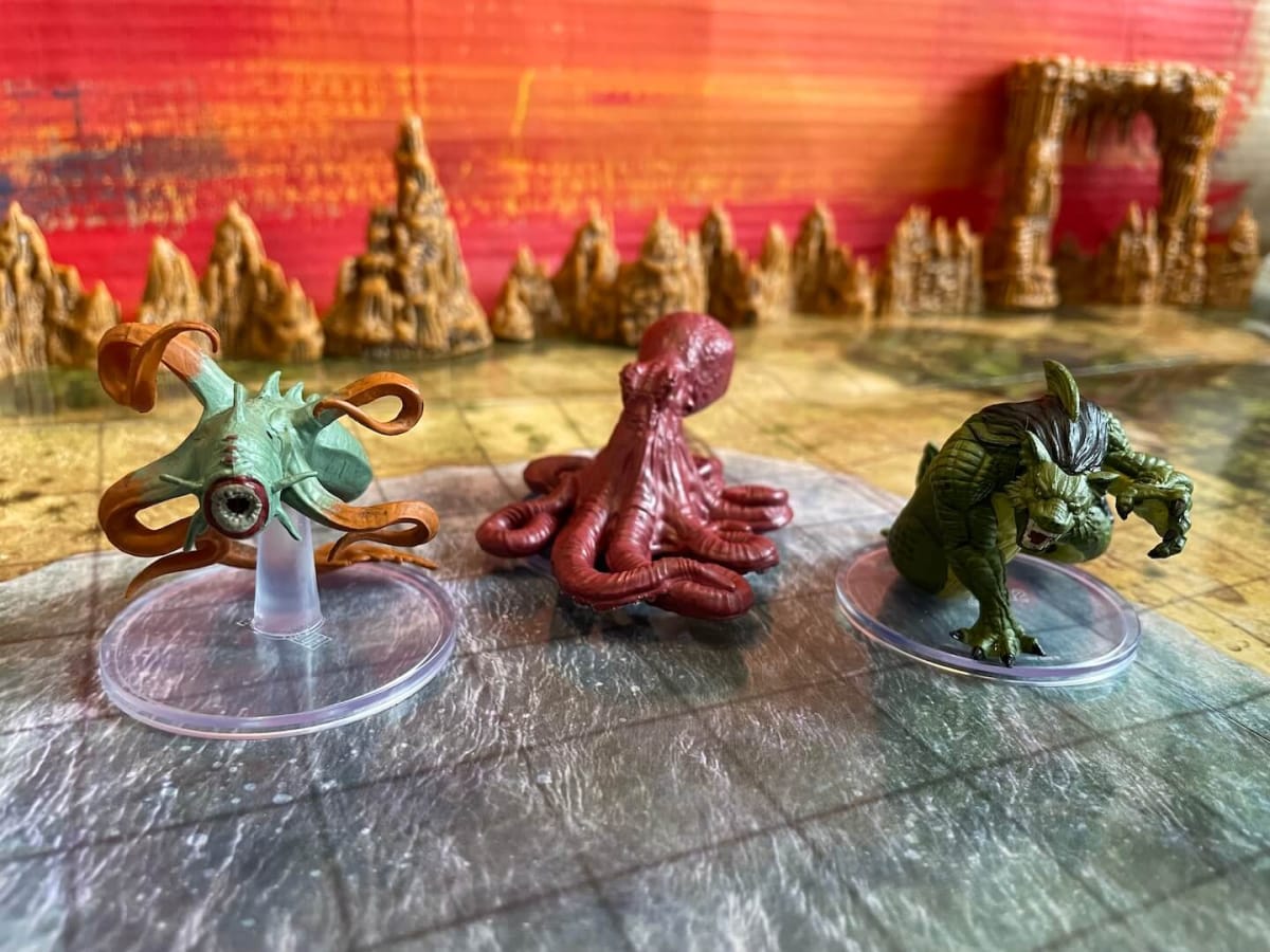 An image of large miniatures from Wizkids Seas And Shores miniatures.