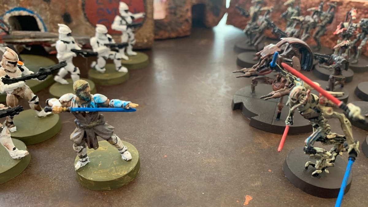 Star Wars: Legion - Clone Wars forces face off.