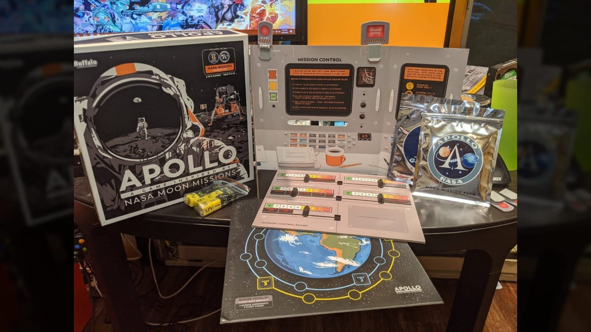 NASA Approved Apollo board game Buffalo Games cover