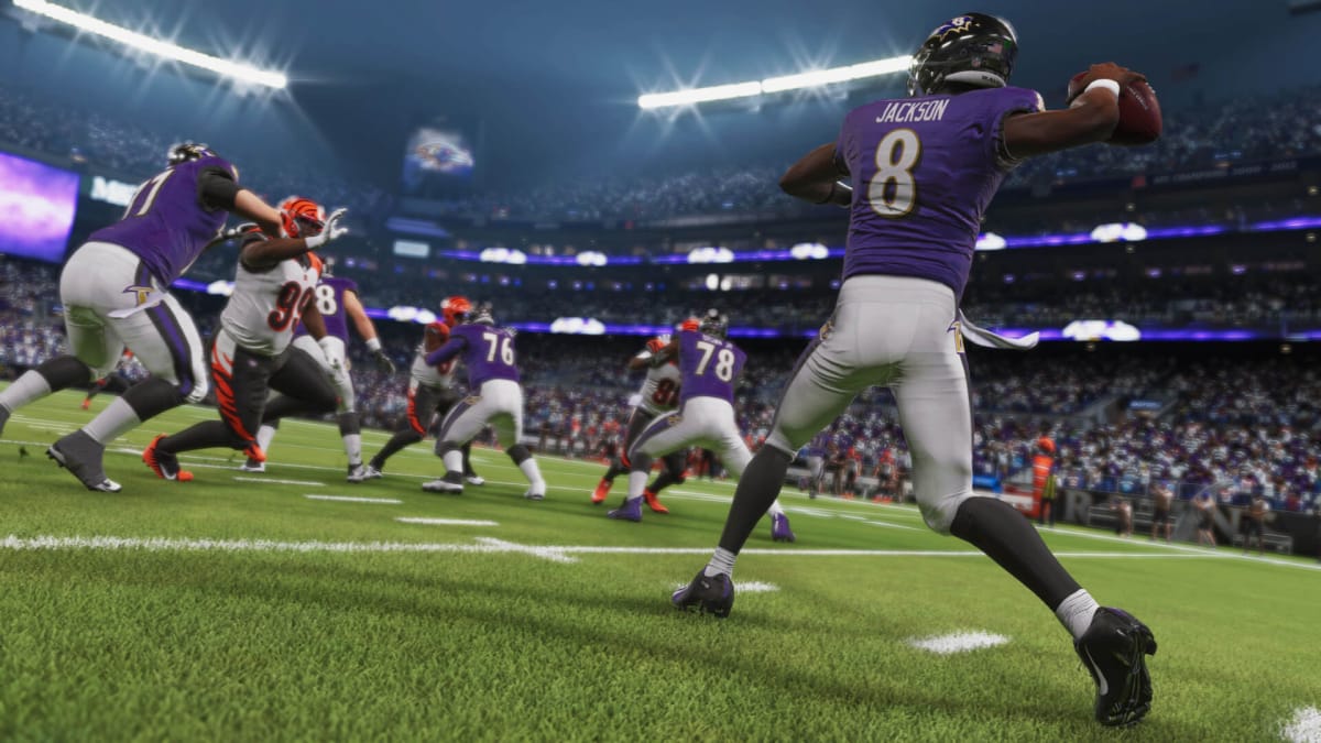 Players in action in Madden NFL 21