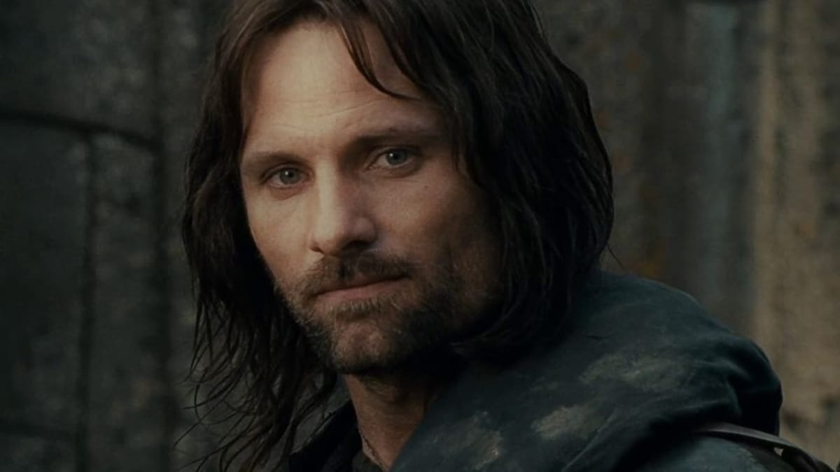 A screenshot of Aragorn, played by Viggo Mortensen, in profile