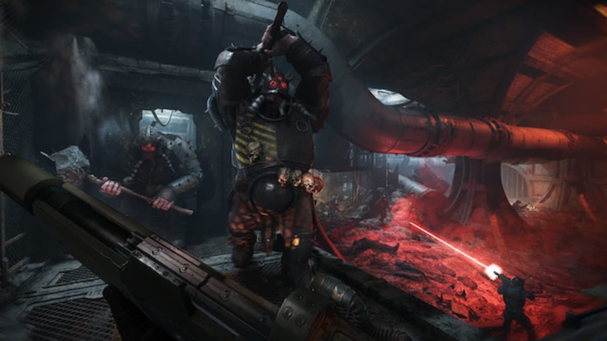 Warhammer 40,000 Darktide gameplay screenshot of alien mutant attacking, Warhammer 40,000: Darktide release date