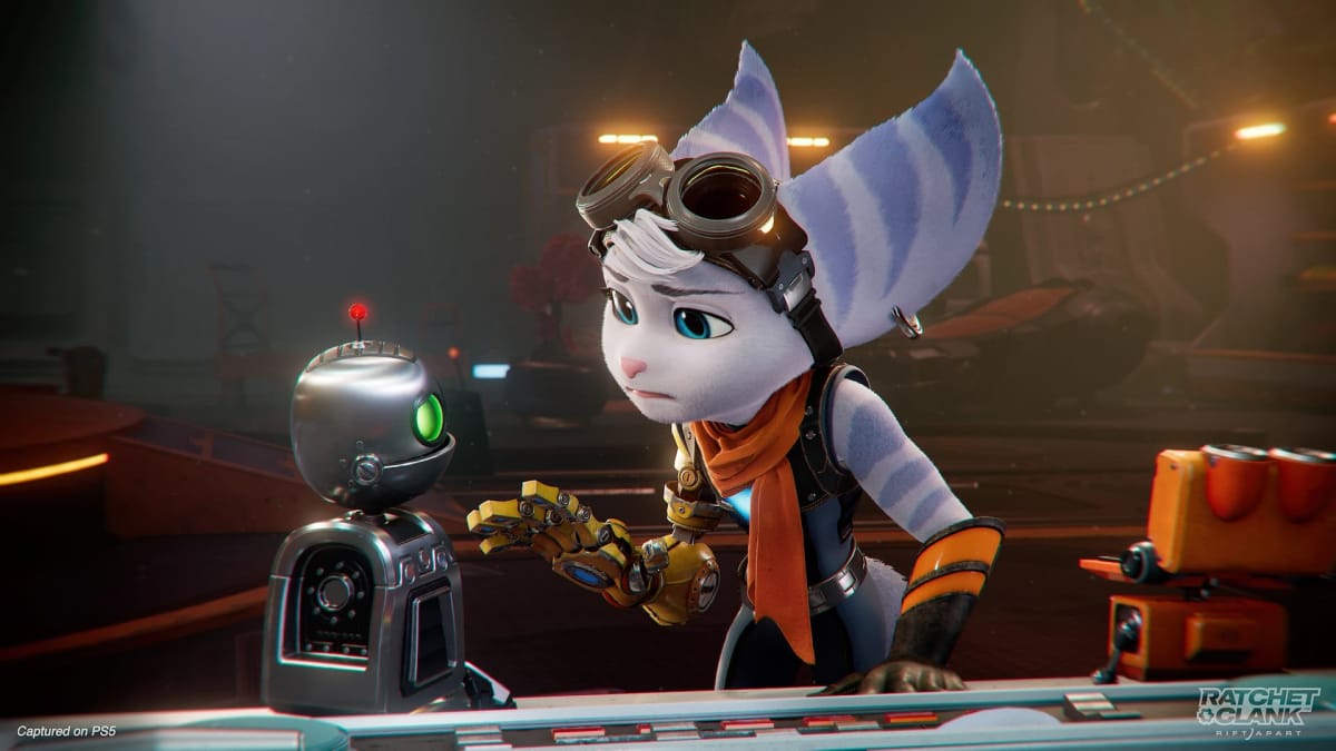 Ratchet and Clank Rift Apart screenshot of the dynamic duo having a chat, Ratchet and Clank PlayStation Plus 