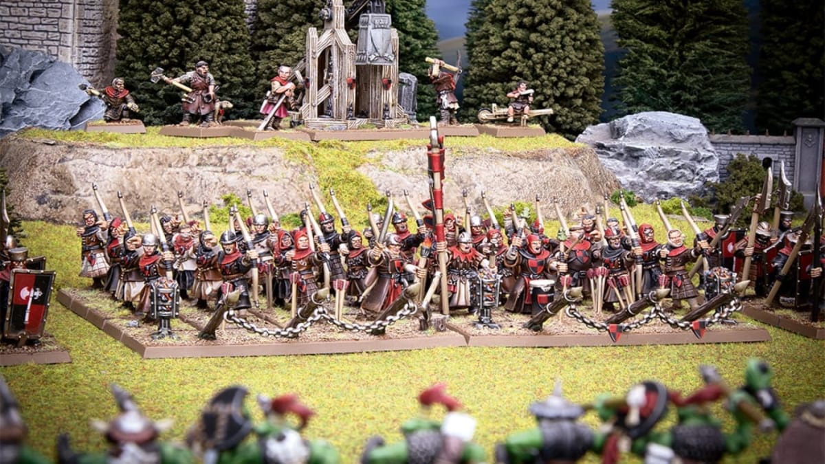 An army of Bretonnian Knights on new Warhammer: The Old World bases