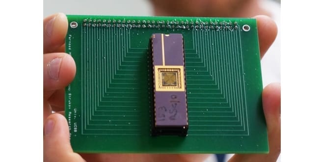 Memristor Chip