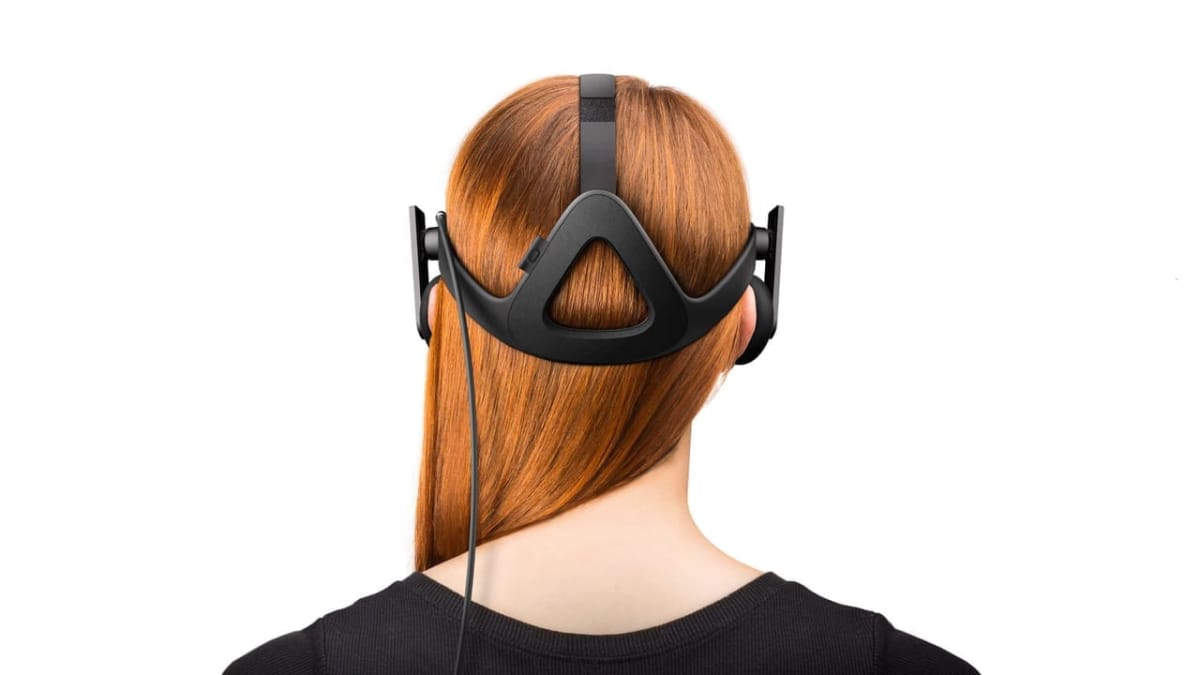 Oculus-Rift-Redhead-Back