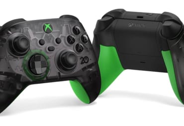 The new Xbox 20th Anniversary controller from the front and back