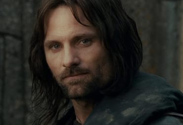 A screenshot of Aragorn, played by Viggo Mortensen, in profile