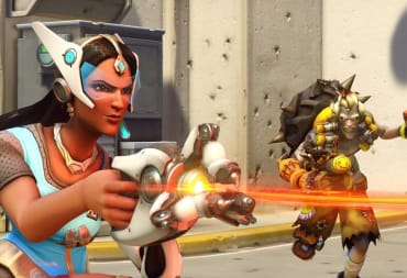symmetra-and-her-weapon
